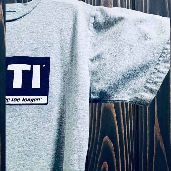 YETI brand short sleeved t-shirt. - Picture 4 of 6